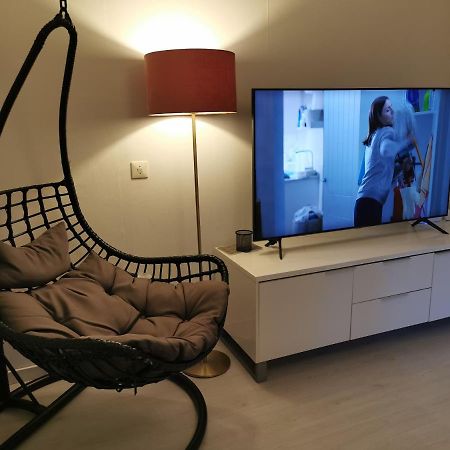 カーリクス The White And Black Houseヴィラ エクステリア 写真